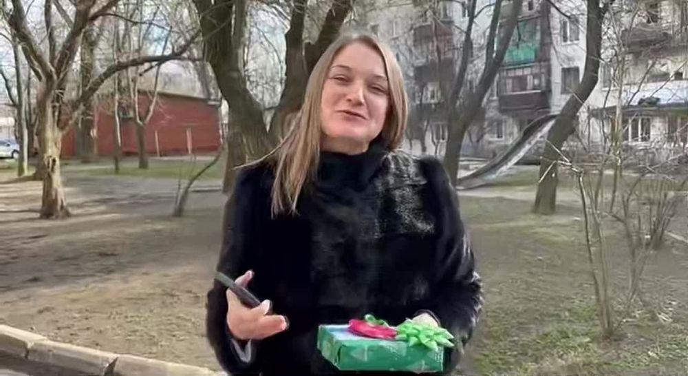 ����� ������������� ������ �������� ������� 16-������ ����� �� �������������