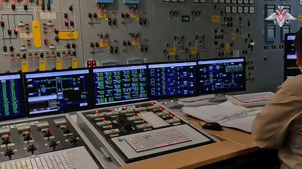 Директор МАГАТЭ Рафаэль Гросси посетил Запорожскую АЭС. Безопасность визита обеспечили российские военнослужащие