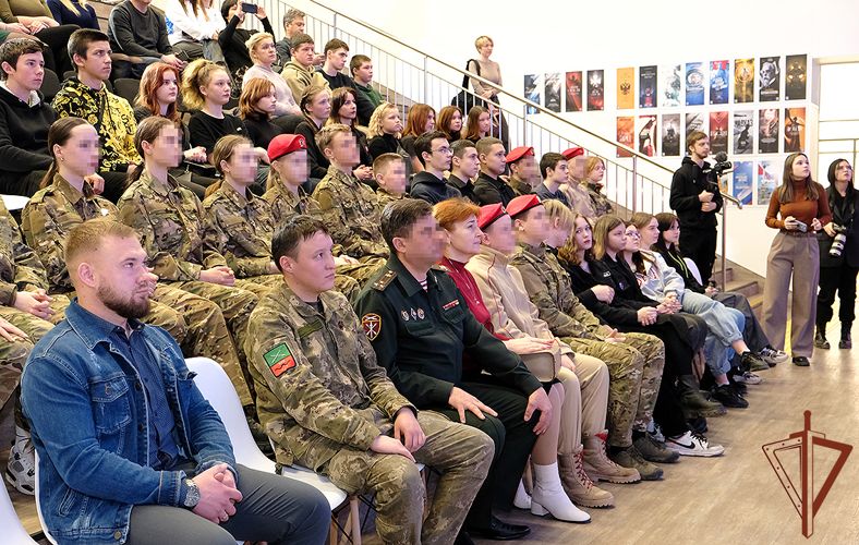 ��������� ����� ���������� ���������� � ��������������� ��������� ������� � ����������