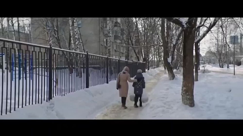 Рэпер ST (Александр Степанов) выпустил клип на песню «Дай ему сил»