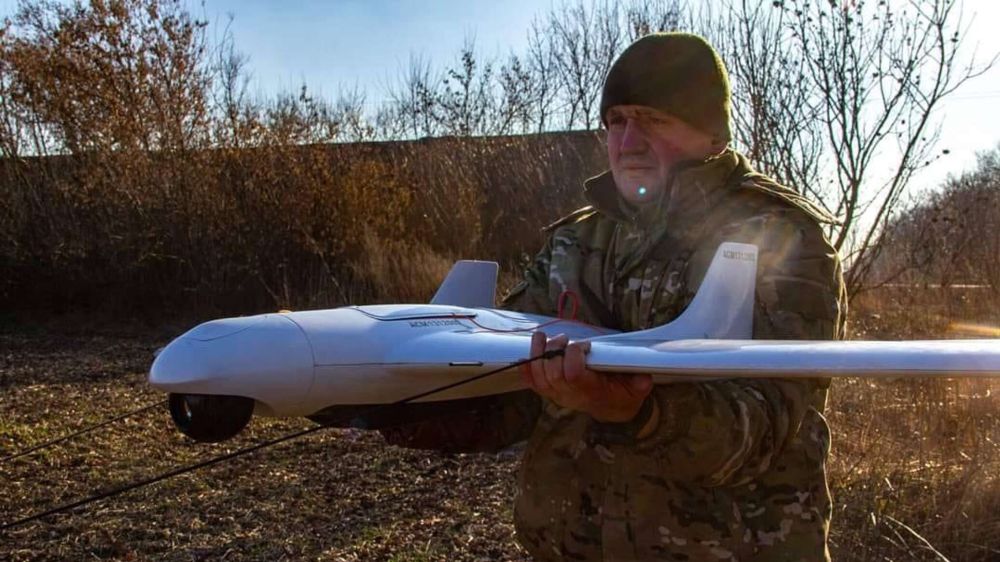 ���������� ������� ��� �� ����� ���������� 77 ������ � ����� 6 �������� HIMARS