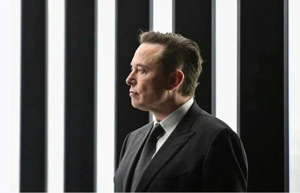 Илон Маск считает, что конфликт на Украине необходимо завершить, а Крым, Донецк и Луганск признать частью России