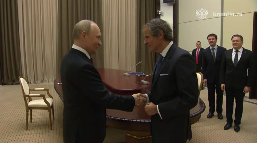 Гендиректор МАГАТЭ Рафаэль Гросси обсудил ситуацию на Запорожской АЭС и с Владимиром Путиным, и с Владимиром Зеленским