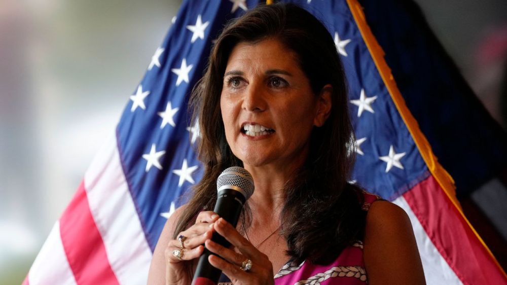 Главный конкурент Дональда Трампа на выборах - Никки Хейли объявила о выходе из президентской гонки в США