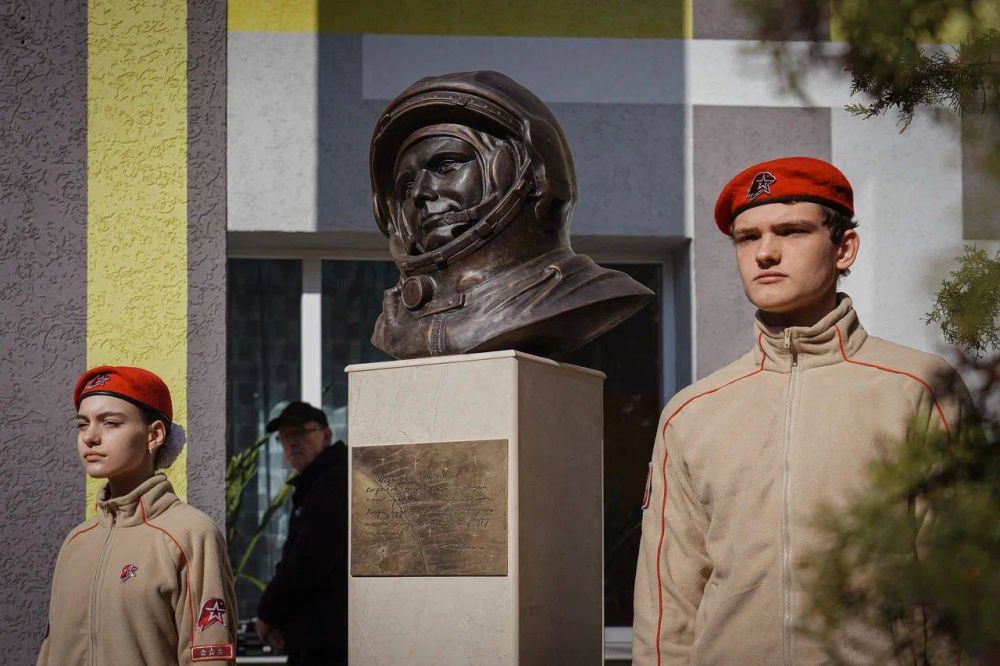 ������ �����������: � ���������� ������ �������� ������� ��������, ������������ ����� � ������, � �������-���������� ���� ����������� ��������