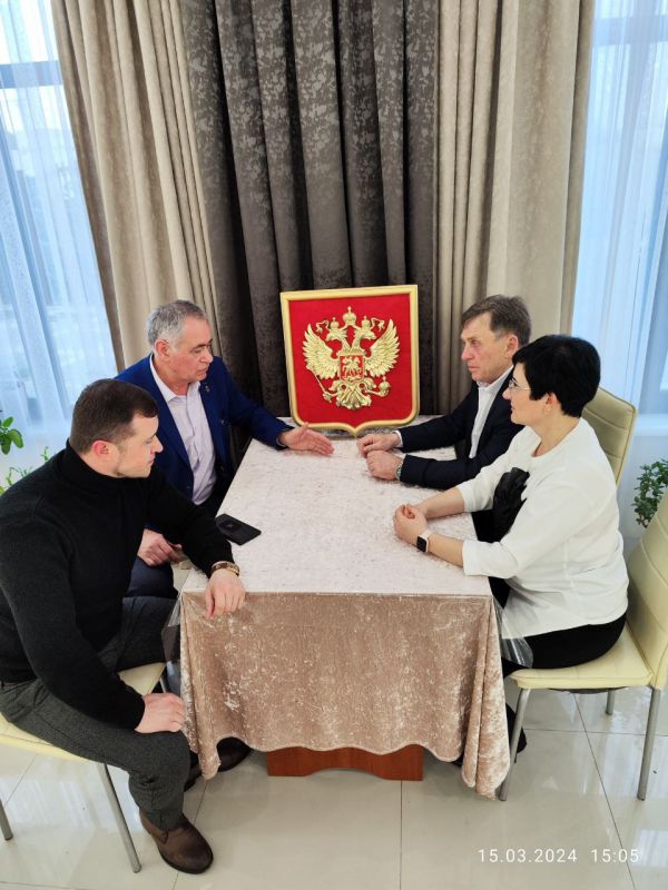 ������ ����������� ������������ ���������������� �������� ����������� ������� �.�. ���������� � �.�. ����� ��� �. ������������ ��������� �.�. � ������� ������� �������� �. �������-�����������