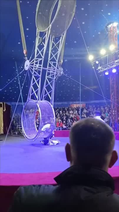 ������ ����� ���� � ������ �� ����� ����������� � ������� ����������� ����