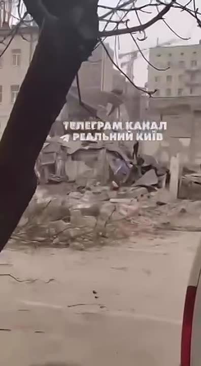 ����� ��������� ������ �� ������ �������� ������� ��� � ������ �����