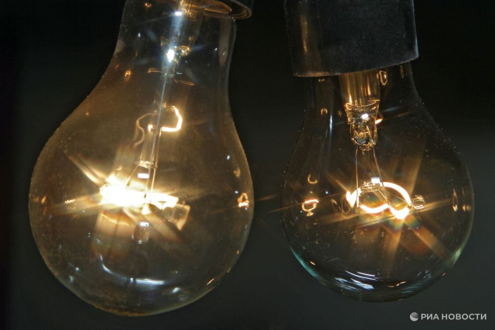 "Укрэнерго" сообщило о введении аварийных отключений электроэнергии в 3 областях