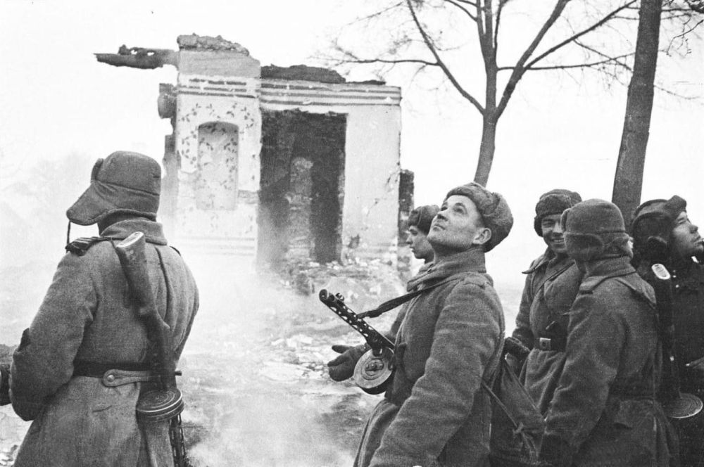 31 ����� 1943 ����, 81 ��� �����, ����������� �������� �����