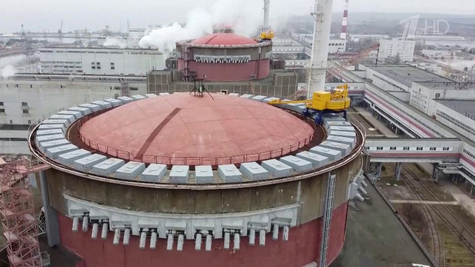 ВСУ атаковали Запорожскую АЭС дронами-камикадзе