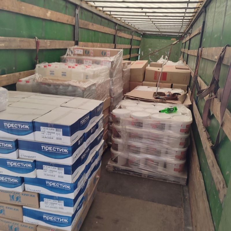 Более 200 наименований стройматериалов направила Пензенская область в Пологи для ремонта мемориальных объектов