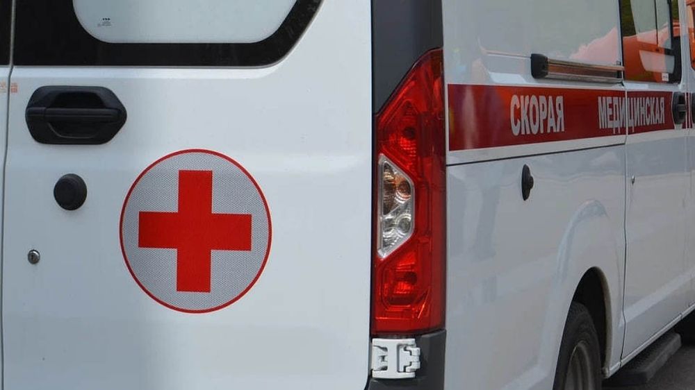 Продолжают разбирать завалы: Число погибших при обстреле ВСУ Токмака выросло до восьми