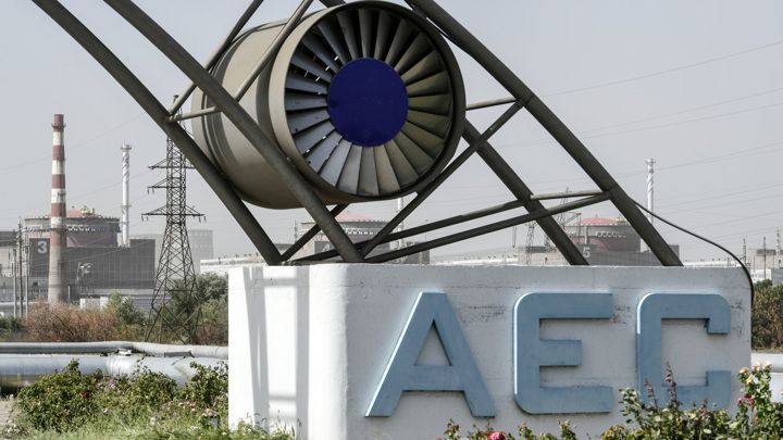 В районе ЗАЭС еженедельно фиксируется около 120 дронов