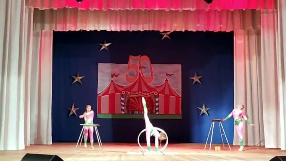 � ������������ ���������� ��������� ��� ��������� �� ����� ��� ���� �������� ����, ����������� 50-����� ��������� ���������� ����������