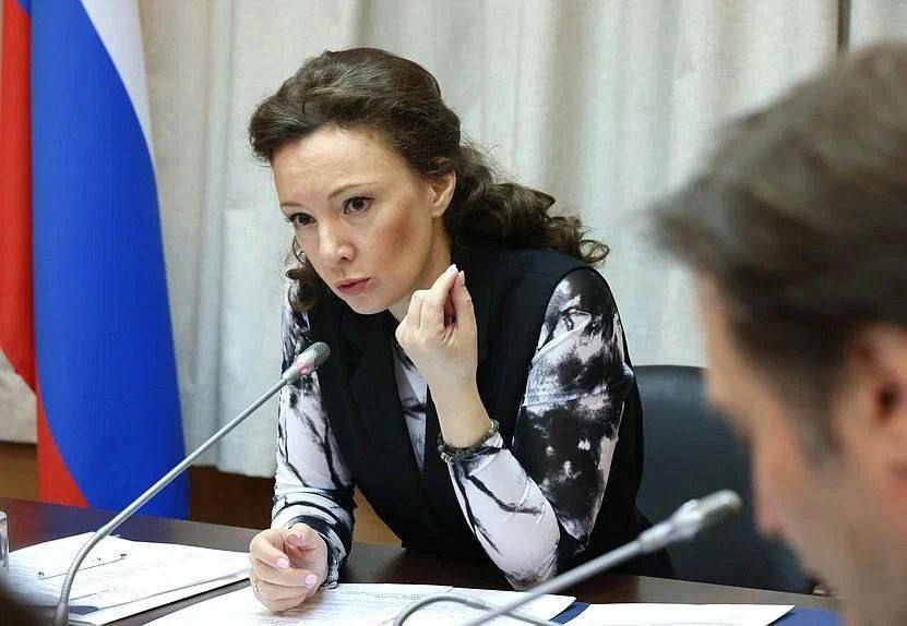 Сейчас в воссоединенных регионах России работают 138 организаций социального обслуживания, благодаря которым уже более 100 тысяч семей получили помощь