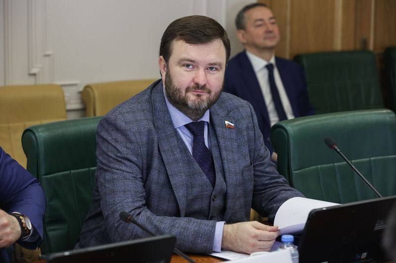 ������� ������: ������� � ���� ��������� �������� �� �� ������������� �������� �������� � ������������ ���������� ������������ � ��������� ������������� ���� �� �������������� ����������� ��