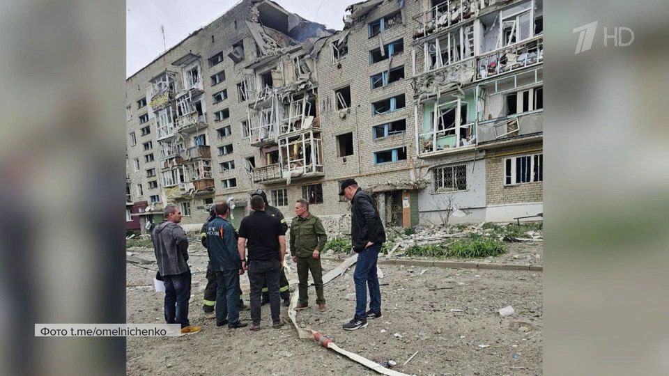 Боевики ударили по дому в Токмаке и автобусу в брянском селе Курковичи