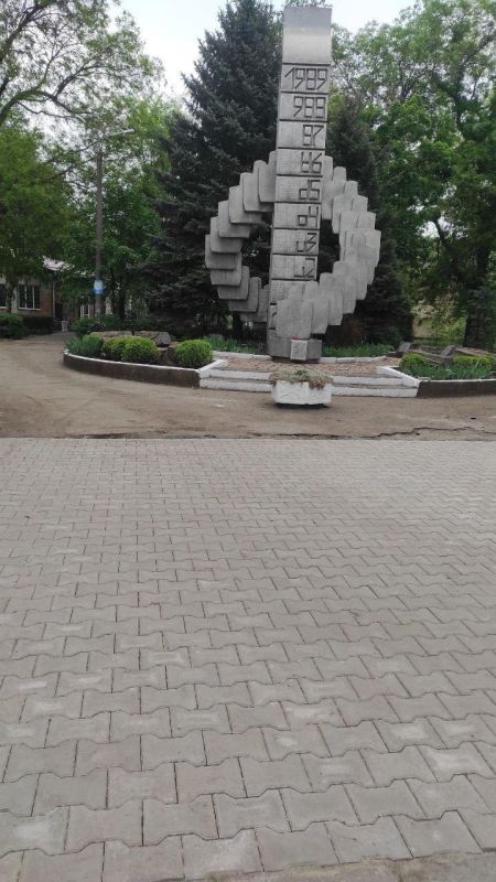 В Токмаке благоустроили участок улицы Революционной