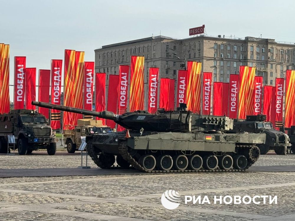 ��������� �������� ���� Leopard � ������ ������ Marder, ���������� �-72 � ���-80 ������������ �� ��������� ���� � ������ �� �������� "������ ����� ������", ������� ��������� � ���, �������� ������������� ��� �������