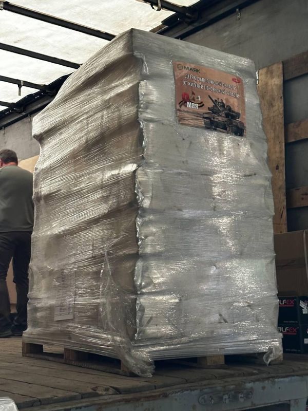 Пять тонн стройматериалов и канцтоваров доставили пензенцы в Токмакский и Пологовский муниципалитеты