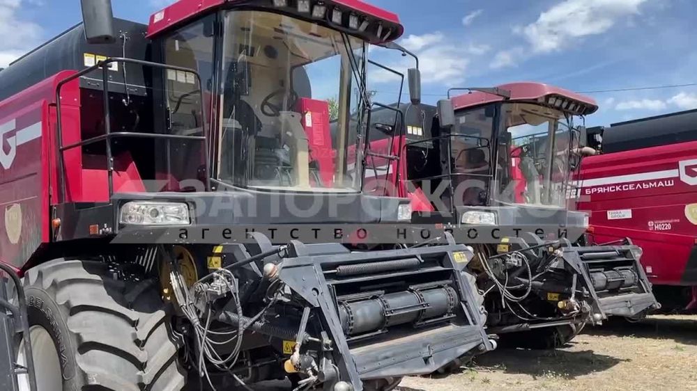 Гостехнадзор Запорожской области поставил на учет первую партию из более чем 700 тракторов, комбайнов и другой сельхозтехники