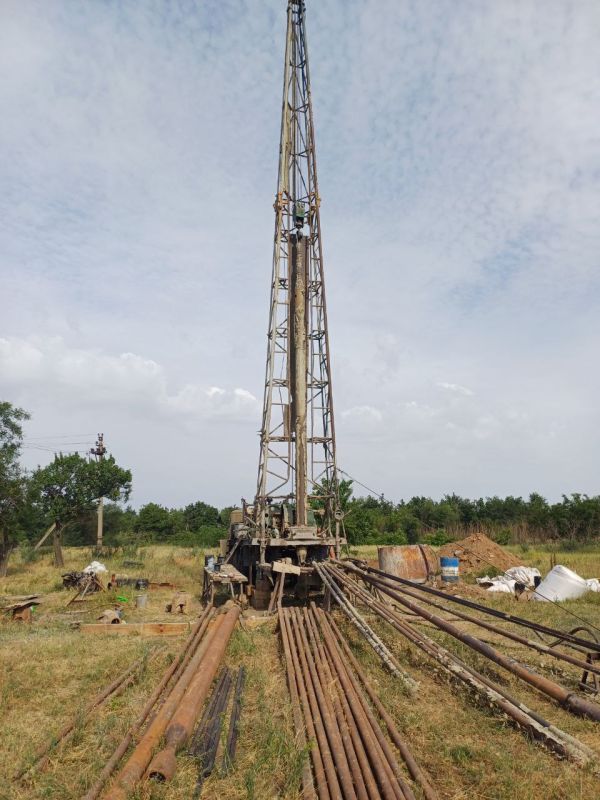 Пензенские подрядчики прошли треть от запланированной глубины на скважине №20 в Токмаке