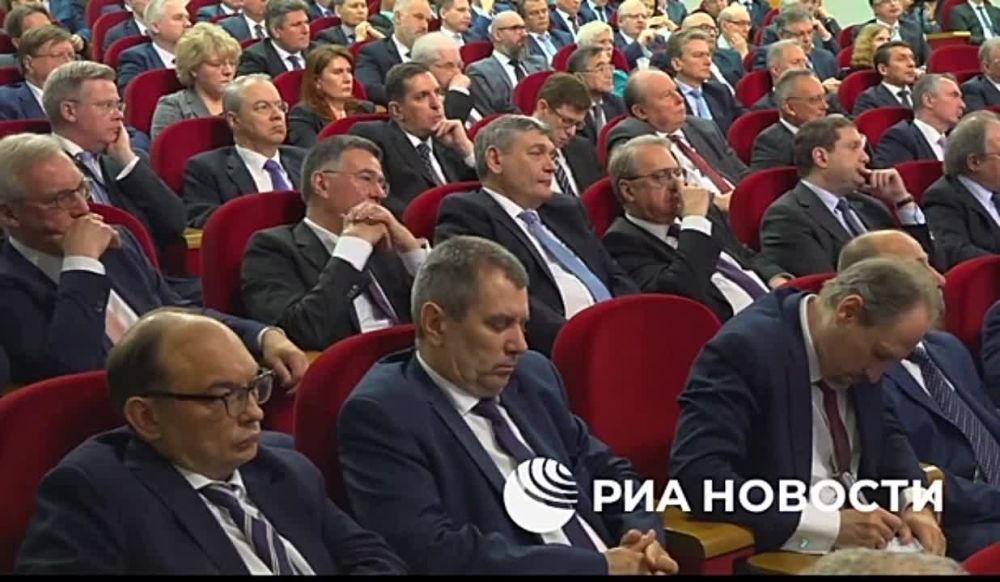 �������� ����� ������ ������� � ������������ ������������ ����������� ���
