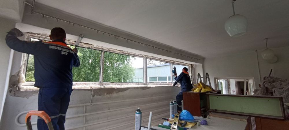 Еще 8 новых окон установят пензенцы в токмакском детсаду «Журавленок»