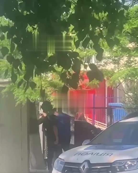 ����� ��� ������������. � �������� ������� ��������� ���������, "��������" �������� � ���� ���, ��� ������ ������������ ��� �������� ZaVtra ��� ������ �������� �����