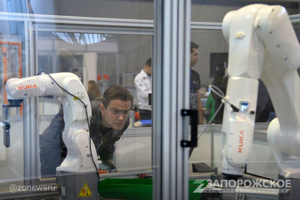 Мишустин поручил обеспечить в РФ спрос на высокотехнологичную продукцию