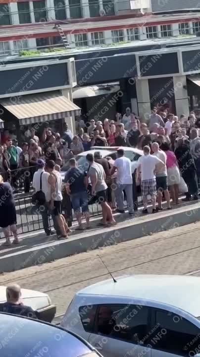 � ������ ������� ���������� �������� �������, �� �� ����� ��������������