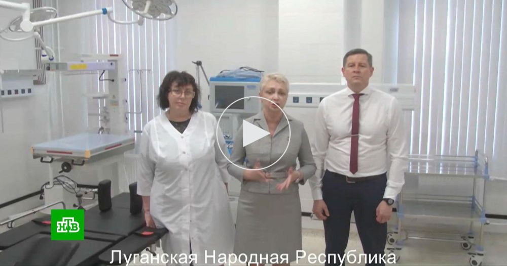 Дороги, училище ВМФ и роддом: Путин открыл соцобъекты в новых регионах