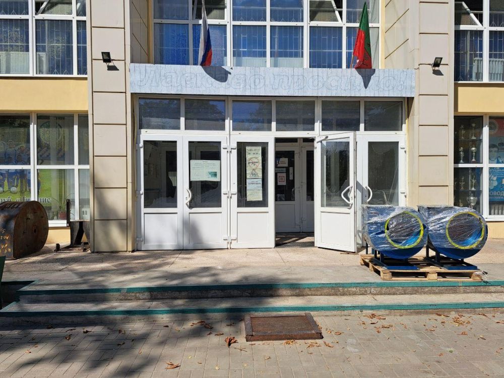 Дворец спорта в Токмаке оснащают современной системой вентиляции