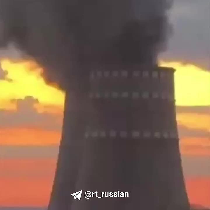 Градирня Запорожской АЭС выгорела изнутри после атаки украинских беспилотников