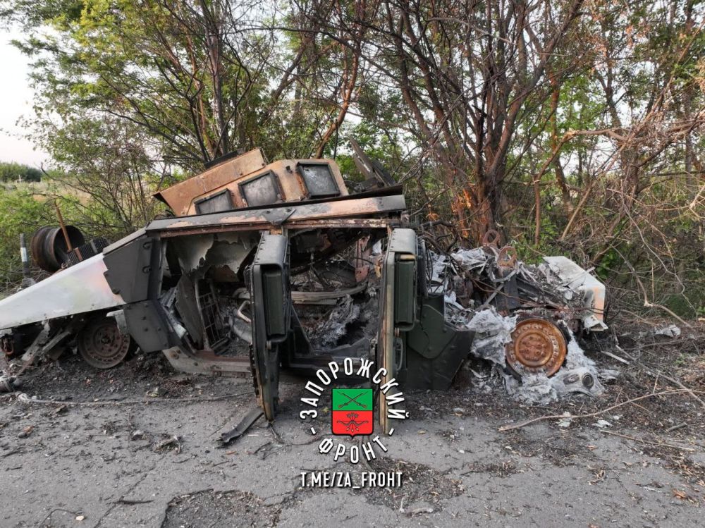 ������������ HMMWV ��� ���-�� �� ������
