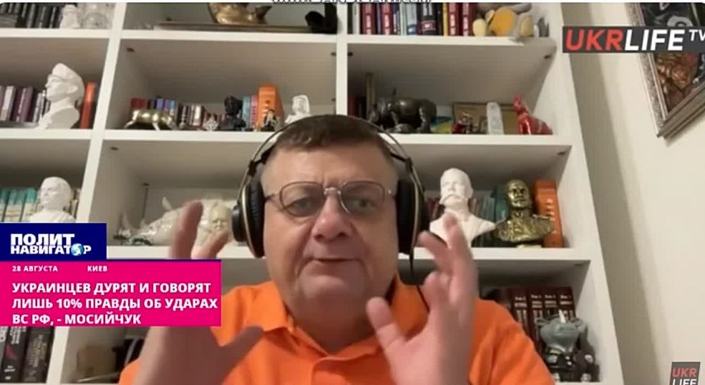 "��� ������ ������� ������ ���������� �����, ����������, ��������� �����", � ������ ������ ������� ��������� ����, ���-���� ������������ ��������� �����, ����������� ����� ��������