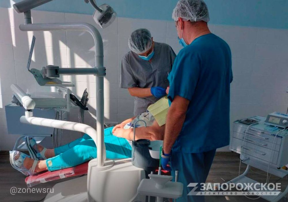 В Мелитопольской стоматологической поликлинике впервые начали устанавливать зубные импланты