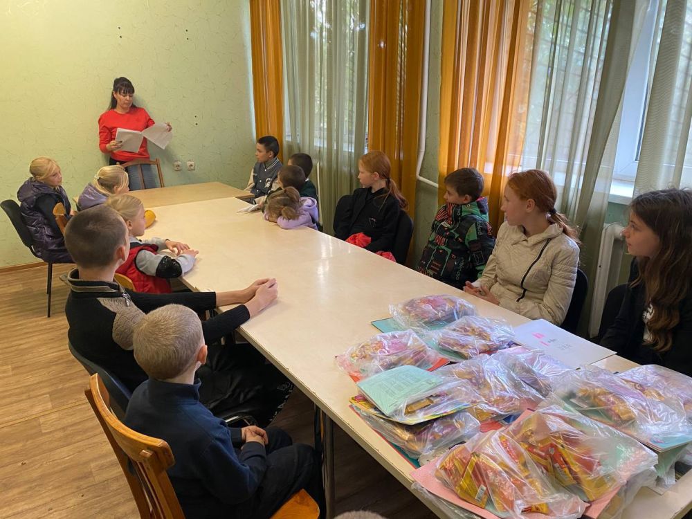 15.10.2024 г. в отделении социальной помощи семьям с детьми Веселовского района ГБУ «Комплексный центр социального...