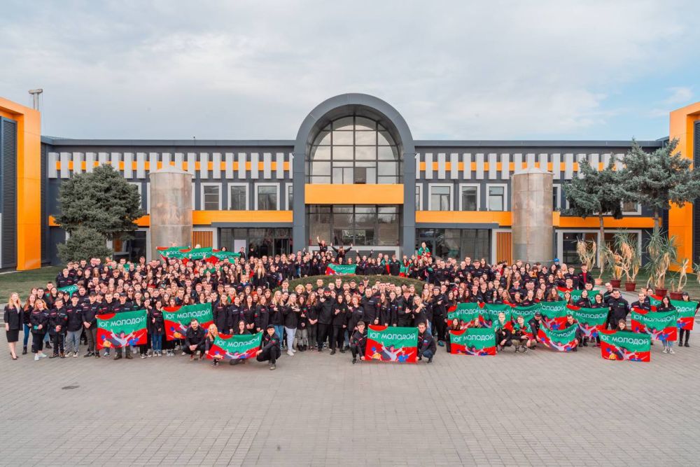 Как стать активистом. Быть активистом - это не только возможность помочь нуждающимся и поддержать социальные проекты, но и...