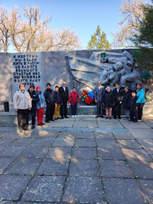 23 ������� � ��� ���������� �������������������� �������� �� � �� �� ���� ��������� ����������� �� ������ ��� ��������, ����������� 81-� ��������� ������������ �. ���������� � ��������������� ������!