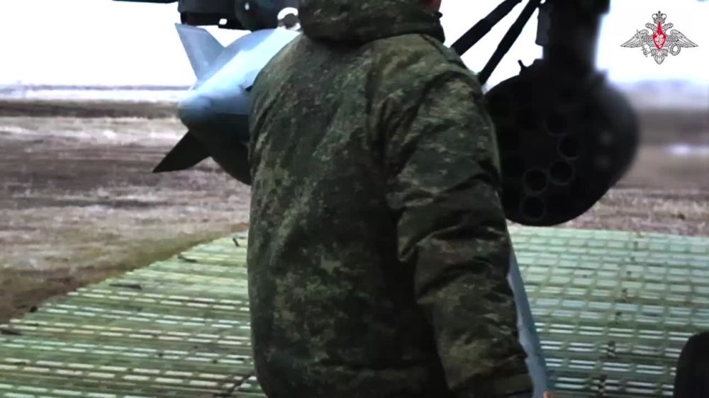 «Аллигаторы» мощным огнем уничтожают врага