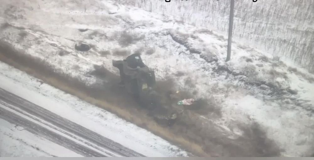 ���������� ��������� FPV-������ �������� HMMWV ���, ������� ���������� �� ����� ������������� ���� � ������������, ������ ������ ���� �� ������, ������� �������