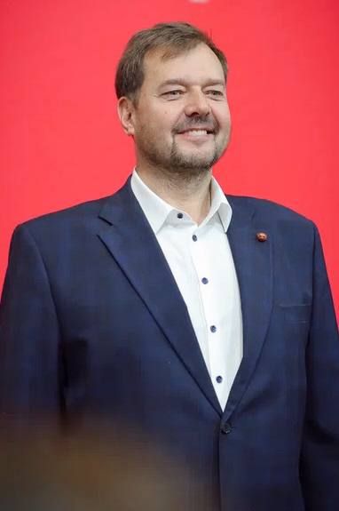 Сегодня мы с радостью отмечаем день рождения нашего уважаемого губернатора Запорожской области