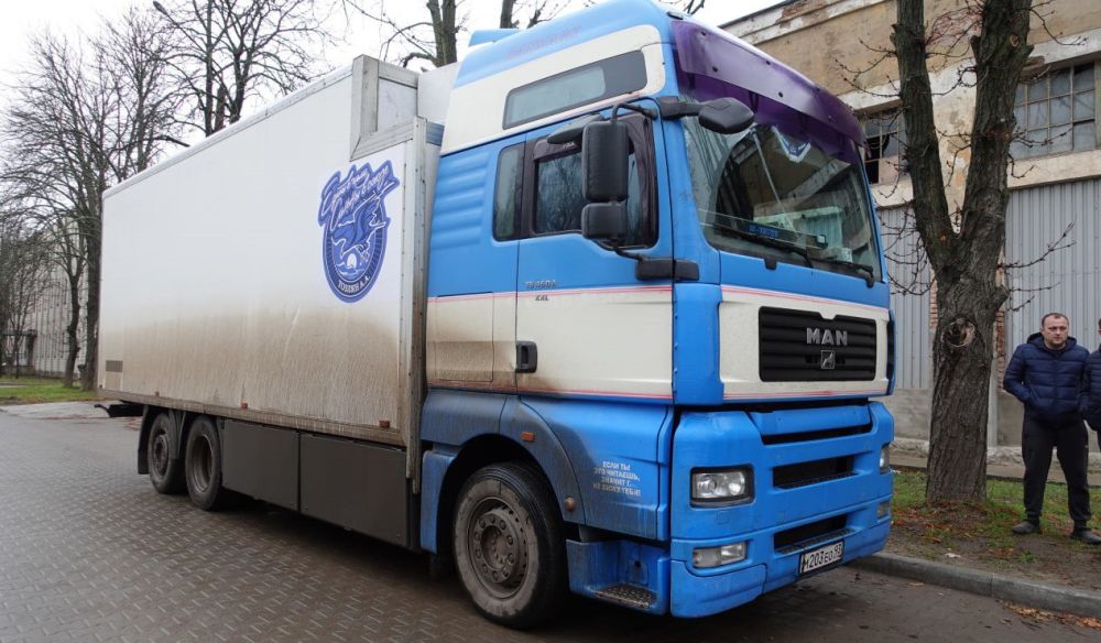 При содействии пензенцев детям Токмакского муниципального округа привезли новогодние мандарины