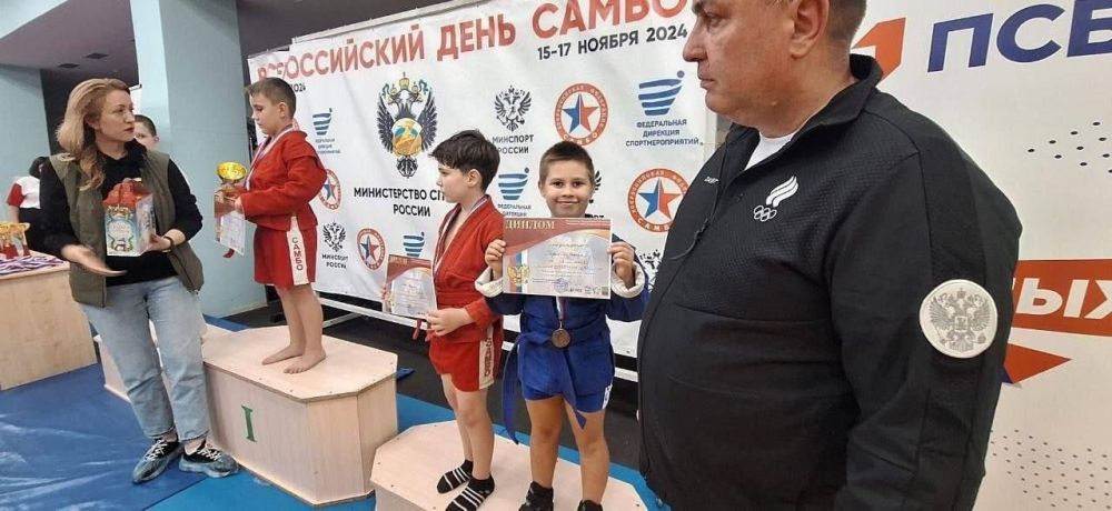 ������� ������������ ������� ������������������� ����� �3 ��������� ��������� ������ � �������� ���������� �� �����