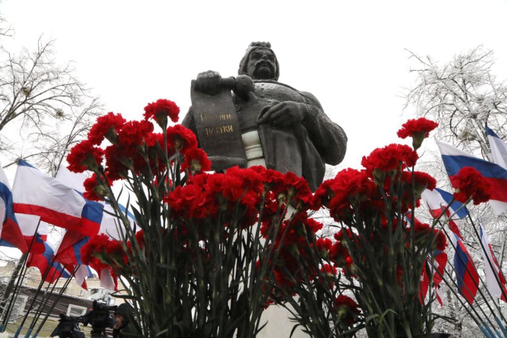 Владимир Константинов: Сегодня, 18 января, мы отмечаем 371-ю годовщину Переяславской рады