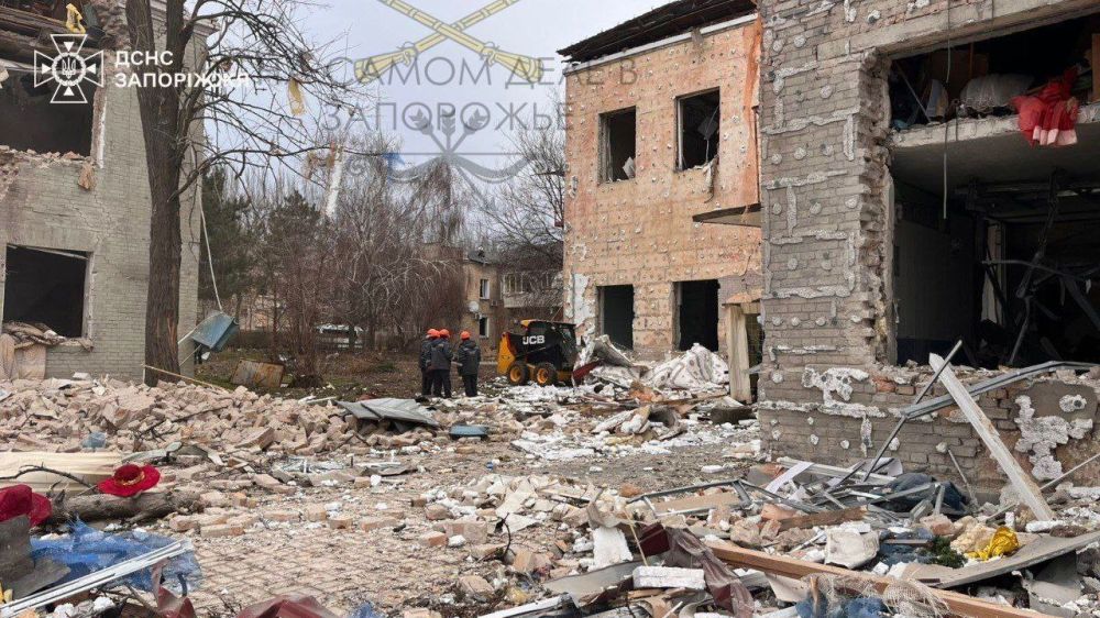 Ситуация оккупированном киевскими властями городе Запорожье, где ночью был уничтожен объект энергетической инфраструктуры, критическая, сообщил гауляйтер Иван Федоров