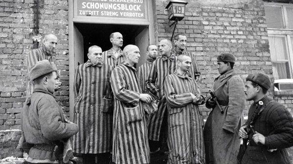 27 ������ 1945, 80 ��� ����� ������� ����� ���������� ������� ����������� ������ ������ ��������