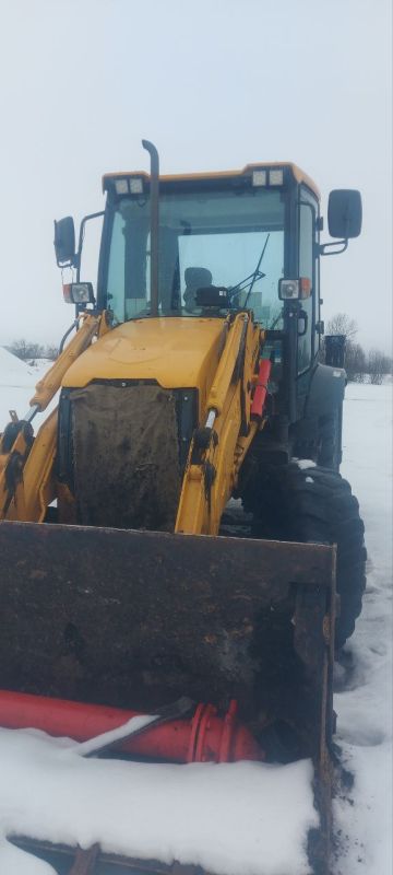 Ремонт объектов ЖКХ в Токмакском и Пологовском МО ведётся с использованием современной спецтехники